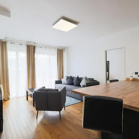 شقة 2 Eiffel Tower *